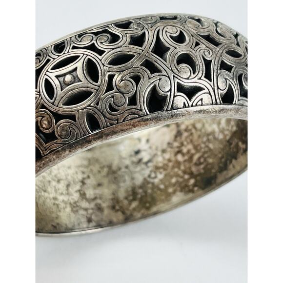 Set 2 Brighton Bangle Bracelets Retired Vintage Scroll Hearts Thick Chunky Silve - Picture 5 of 16